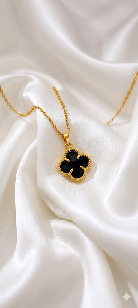 Auraa Black Clover Gold Neckchain