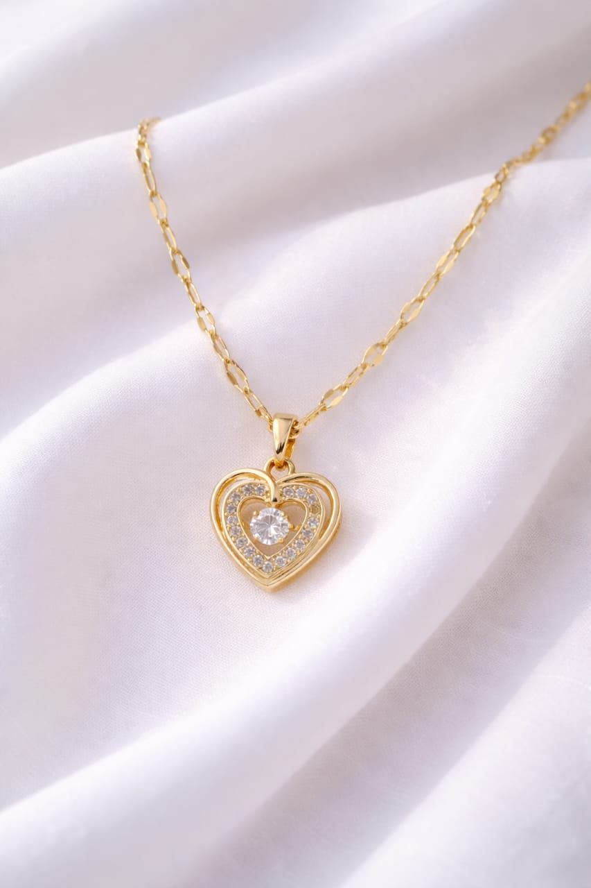 Auraa Layered Halo Heart Solitaire Neckchain