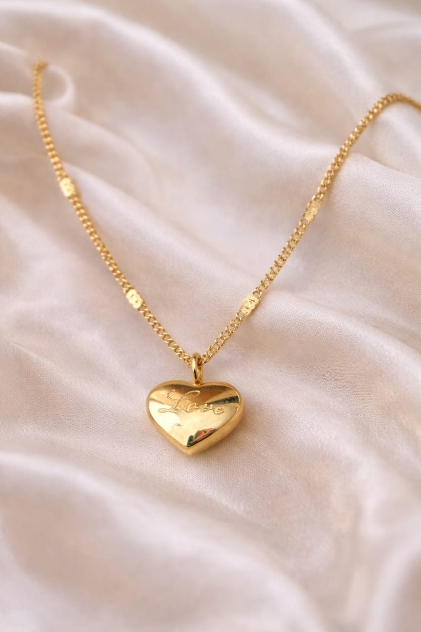 Auraa Engraved "Love" Puffy Heart Neckchain